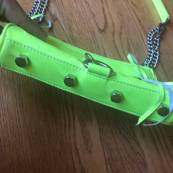 Rebecca Minkoff Purse & Sandal Set - Picture 5 of 8